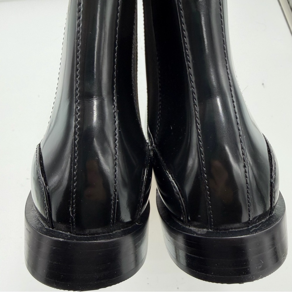 NEW Everlane Black Patent Leather The Chelsea Boot in Size 9.5 - Picture 11 of 16